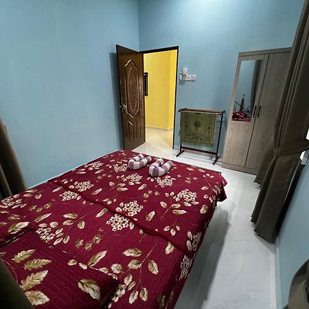 Yatee Homestay Kuala Terengganu Bagian luar foto