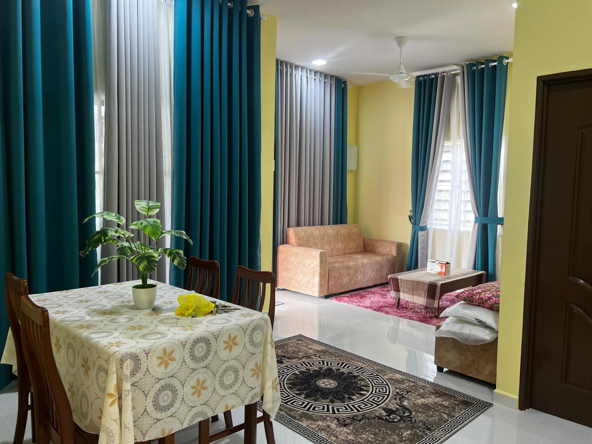 Yatee Homestay Kuala Terengganu Bagian luar foto