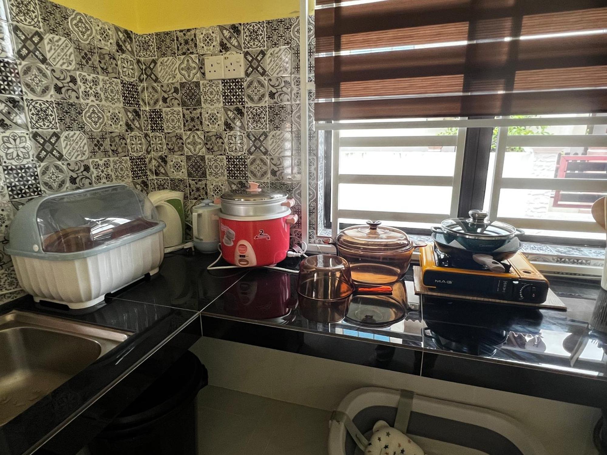 Yatee Homestay Kuala Terengganu Bagian luar foto